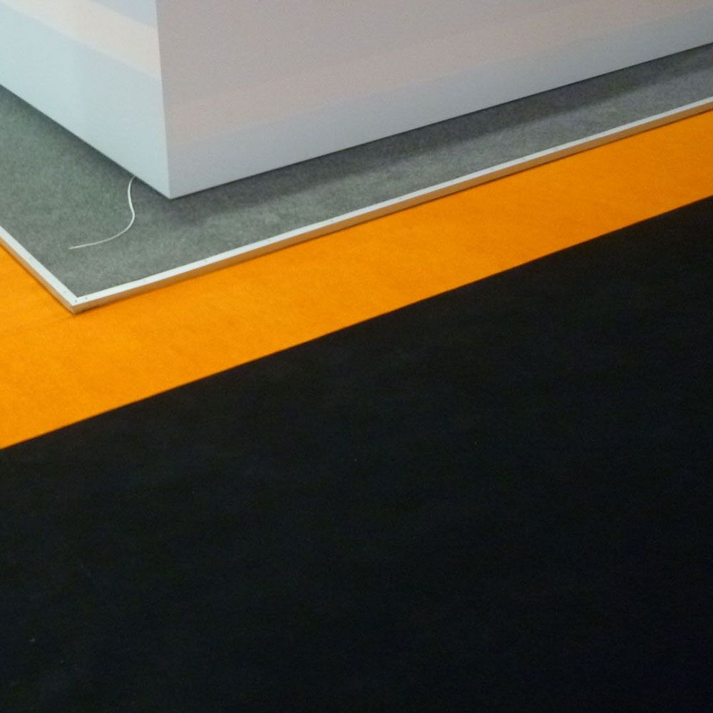 Red Carpet (Rip Carpet 5mm) Over Gelatin Coated - Image 2